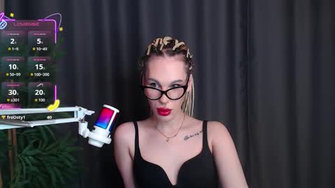 Cassie online show from 21, 12, 2025