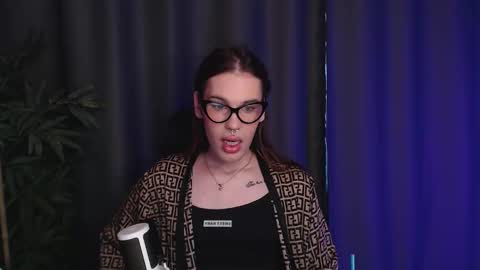 Cassie online show from 13, 3, 2026