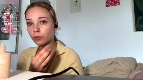 Snapshot of cassijent chatting on 22, 5, 2026 Olivia online show from 22, 5, 2026