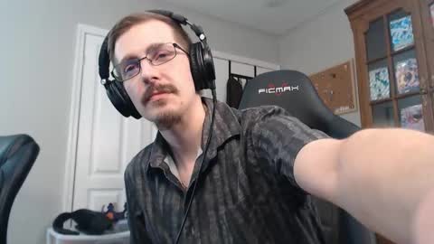 Snapshot of casuallycorrupt chatting on 6, 11, 2025 casuallycorrupt online show from 6, 11, 2025