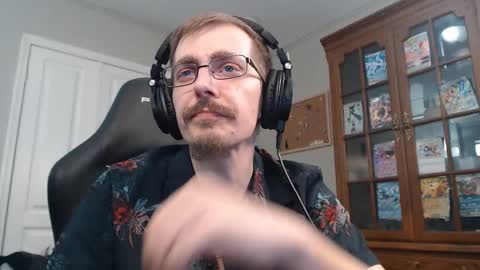 Snapshot of casuallycorrupt chatting on 8, 11, 2025 casuallycorrupt online show from 8, 11, 2025