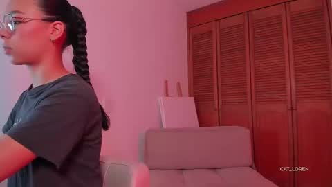 Loren online show from 19, 2, 2025