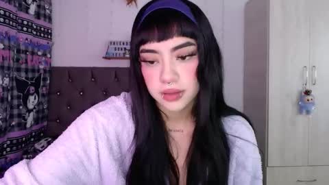 Mila online show from 16, 4, 2026