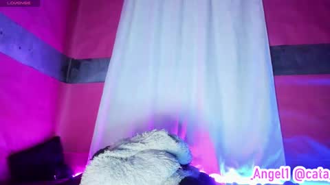 Cata Angel online show from 28, 1, 2025