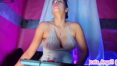 Cata Angel online show from 17, 2, 2025