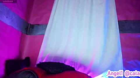 Cata Angel online show from 28, 2, 2025