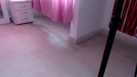 Snapshot of catalaia_stomm chatting on 11, 1, 2025 catalaia_stomm online show from 11, 1, 2025