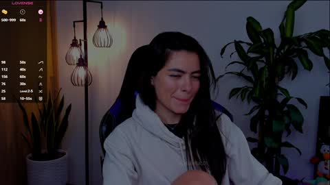 MACARENA online show from 12, 12, 2024