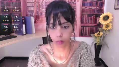 Snapshot of catalella_ar chatting on 3, 10, 2025 Queen Catalella online show from 3, 10, 2025