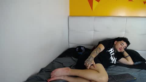 Snapshot of catalellaandpaul chatting on 7, 3, 2025 CatalellaAndPaul online show from 7, 3, 2025