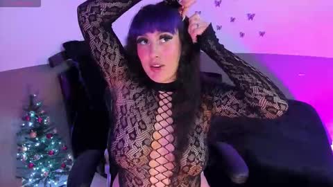 Snapshot of cataleya_blare chatting on 27, 11, 2025 LUU online show from 27, 11, 2025