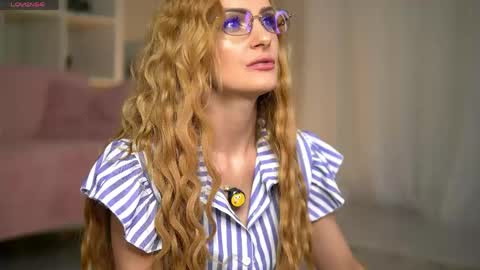 Snapshot of cataleya_kirk chatting on 9, 6, 2026 cataleya_kirk online show from 9, 6, 2026