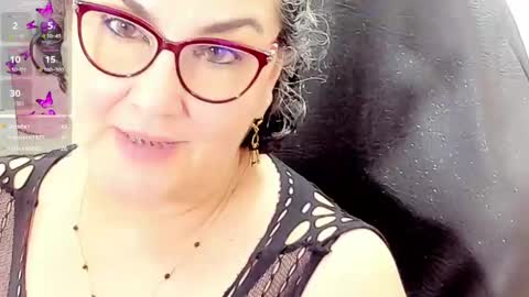 Snapshot of cataleya_mom_ chatting on 30, 4, 2026 cataleya online show from 30, 4, 2026