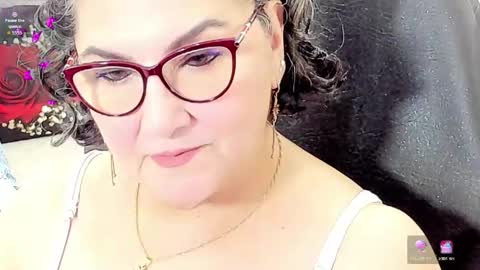 Snapshot of cataleya_mom_ chatting on 5, 5, 2026 cataleya online show from 5, 5, 2026
