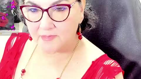 Snapshot of cataleya_mom_ chatting on 8, 5, 2026 cataleya online show from 8, 5, 2026
