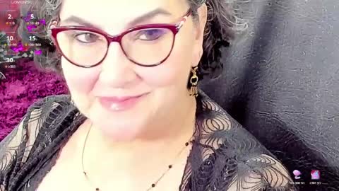 Snapshot of cataleya_mom_ chatting on 22, 5, 2026 cataleya online show from 22, 5, 2026