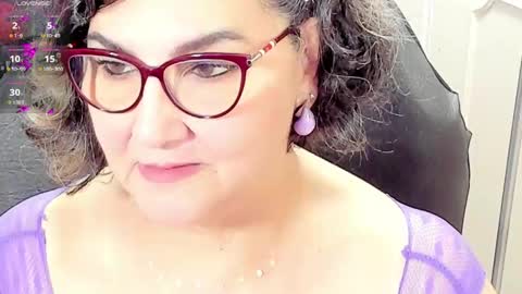 Snapshot of cataleya_mom_ chatting on 30, 5, 2026 cataleya online show from 30, 5, 2026