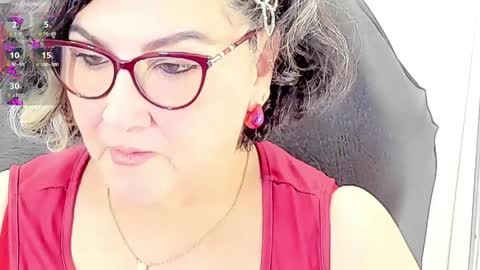 Snapshot of cataleya_mom_ chatting on 7, 6, 2026 cataleya online show from 7, 6, 2026