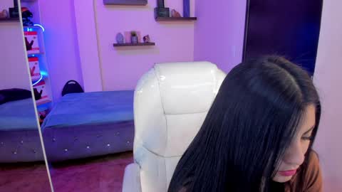 Snapshot of catalina_naughtyy chatting on 14, 12, 2024 Catalina online show from 14, 12, 2024