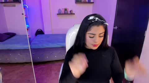 Snapshot of catalina_naughtyy chatting on 17, 12, 2024 Catalina online show from 17, 12, 2024