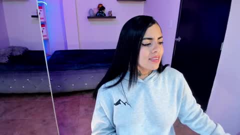 Snapshot of catalina_naughtyy chatting on 2, 3, 2025 Catalina online show from 2, 3, 2025