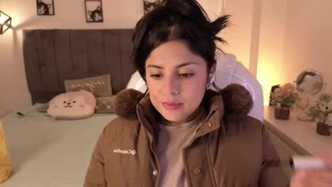 Snapshot of catalina_naughtyy chatting on 12, 10, 2025 Catalina online show from 12, 10, 2025