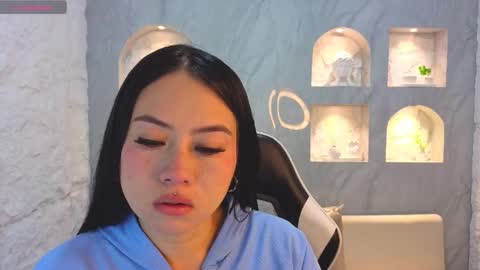 Snapshot of catalina_tx_ chatting on 9, 2, 2026 Online 800 to 1400 online show from 9, 2, 2026