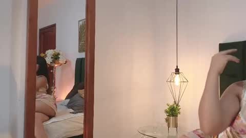 CatalinaEsquivel online show from 9, 9, 2025