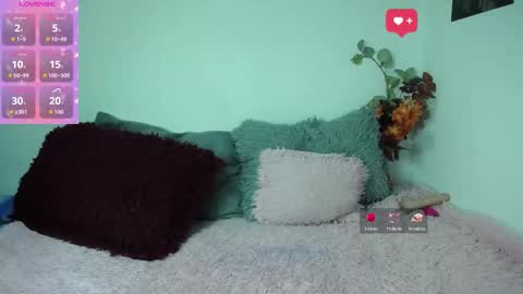 Snapshot of catalinahot2023 chatting on 23, 10, 2025 Catalina online show from 23, 10, 2025