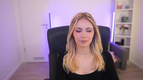 catecrago  online show from 2, 4, 2026