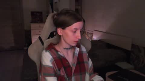 Snapshot of cath_dysphoria_ chatting on 16, 6, 2026 CATH online show from 16, 6, 2026