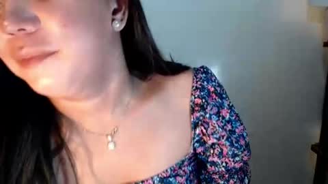 Snapshot of cathera121698 chatting on 8, 10, 2025 cathera121698 online show from 8, 10, 2025