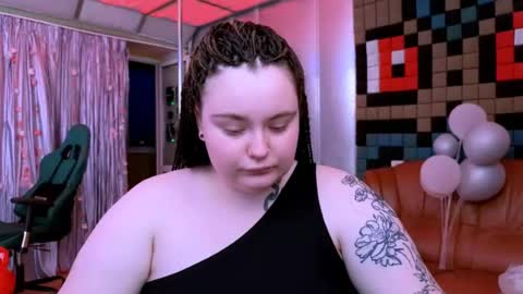 Snapshot of catherineclaire chatting on 17, 6, 2026 catherineclaire online show from 17, 6, 2026