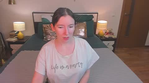 Catrin online show from 1, 2, 2026