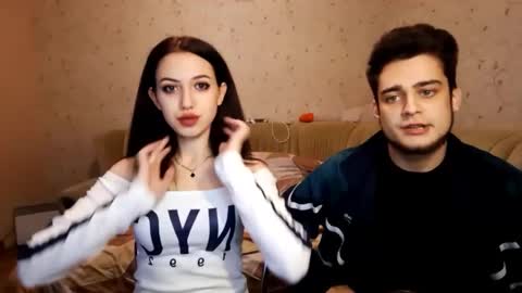 catherinexalex online show from 19, 10, 2025