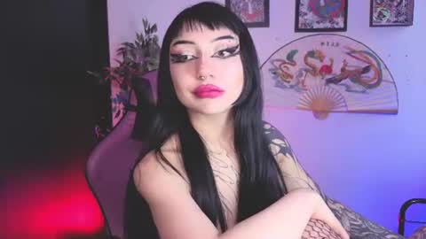 Cati help me reach my goal of 100 thumbs up again 3 online show from 9, 7, 2026