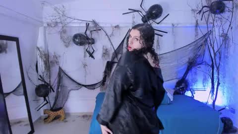 Catleya  online show from 28, 10, 2025