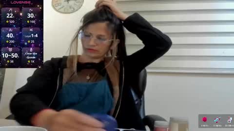 CATT EVANS online show from 17, 9, 2025