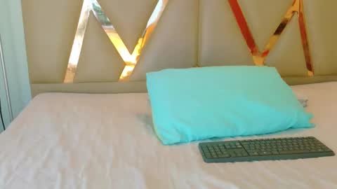 CATALEYA  online show from 20, 10, 2025