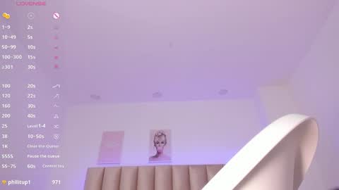 catvalentinee_ online show from 7, 3, 2025