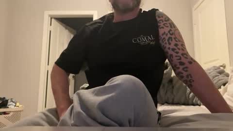 Snapshot of caucasian_caramel chatting on 30, 9, 2025 caucasian_caramel online show from 30, 9, 2025