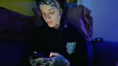 Snapshot of caulkgobbler chatting on 1, 10, 2025 alaska online show from 1, 10, 2025