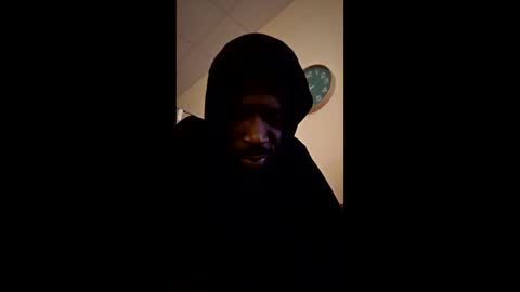 Snapshot of cazzo6475 chatting on 8, 6, 2026 cazzo6475 online show from 8, 6, 2026