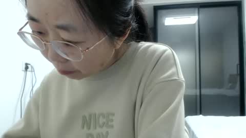 Snapshot of cbz112233 chatting on 22, 2, 2025 ANNYANNY online show from 22, 2, 2025