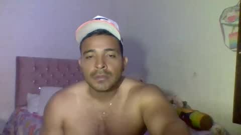 Snapshot of ccamilo_ chatting on 27, 4, 2026 camilo online show from 27, 4, 2026