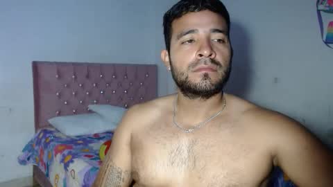 Snapshot of ccamilo_ chatting on 25, 5, 2026 camilo online show from 25, 5, 2026