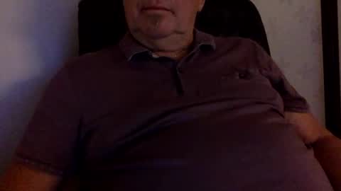 Snapshot of ccpower chatting on 12, 1, 2025 ccpower online show from 12, 1, 2025