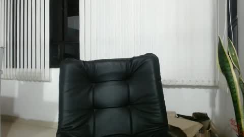Snapshot of cecihotty4u chatting on 16, 9, 2025 ceci online show from 16, 9, 2025