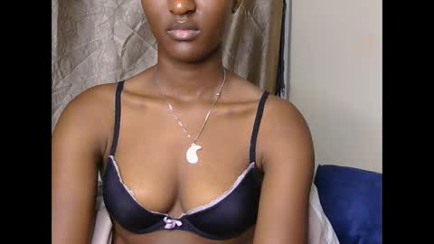 cee_queen online show from 3, 6, 2026