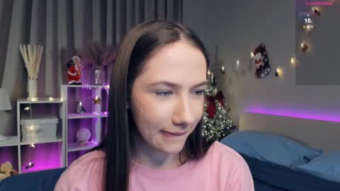 Josie Manesi online show from 22, 1, 2025